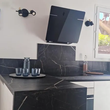 Apartamento Etoile Bleue Piscine, Jardin Et Douceur De Vivre